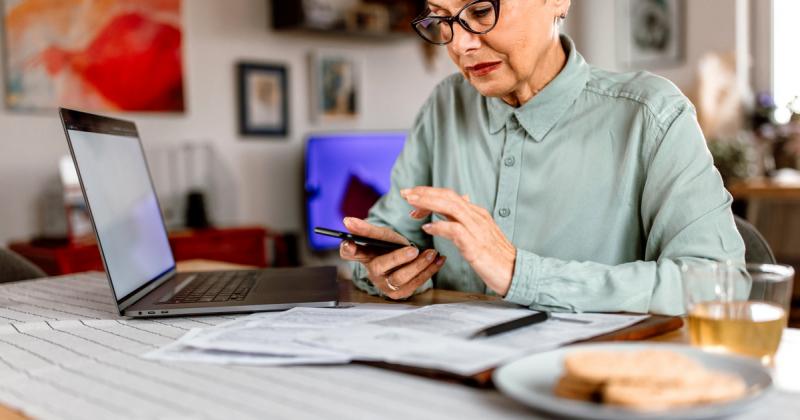 Jelentős átalakulások elé néznek a magyar nyugdíjasok jövőre: sokuk számára kedvező lehetőségek nyílnak meg.