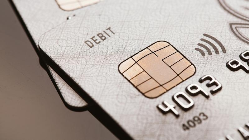 Bejelentették: a bankok hamarosan elkezdik alkalmazni a stablecoinokat a nemzetközi tranzakciók során.