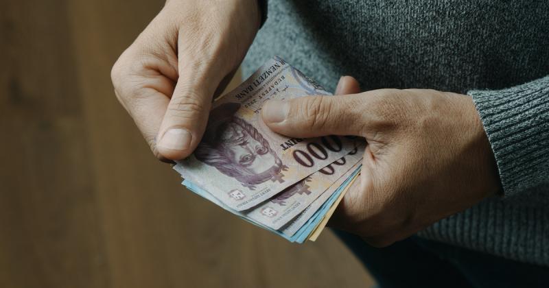 Több mint kétmillió magyar számára hozhat extra jövedelmet Orbán Viktor legújabb bejelentése.